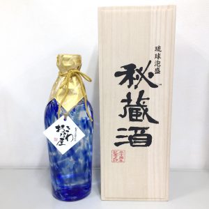 おきなわ屋創業30年記念ボトル（甕貯蔵30年古酒）（石川酒造所） 720ml 40度